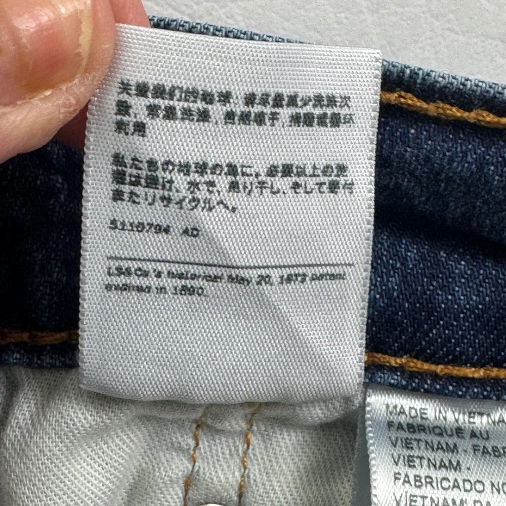 Levis 505 Regular Fit Straight Leg Mens Jeans 36x32 Medium Wash Blue 00505-2309